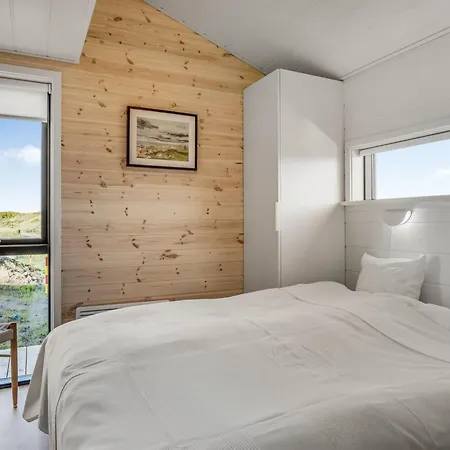 Holiday home Odeta - 150m From The Sea By Interhome Lokken