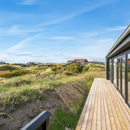 Odeta - 150m From The Sea By Interhome *
