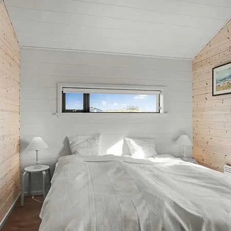 Odeta - 150m From The Sea By Interhome *